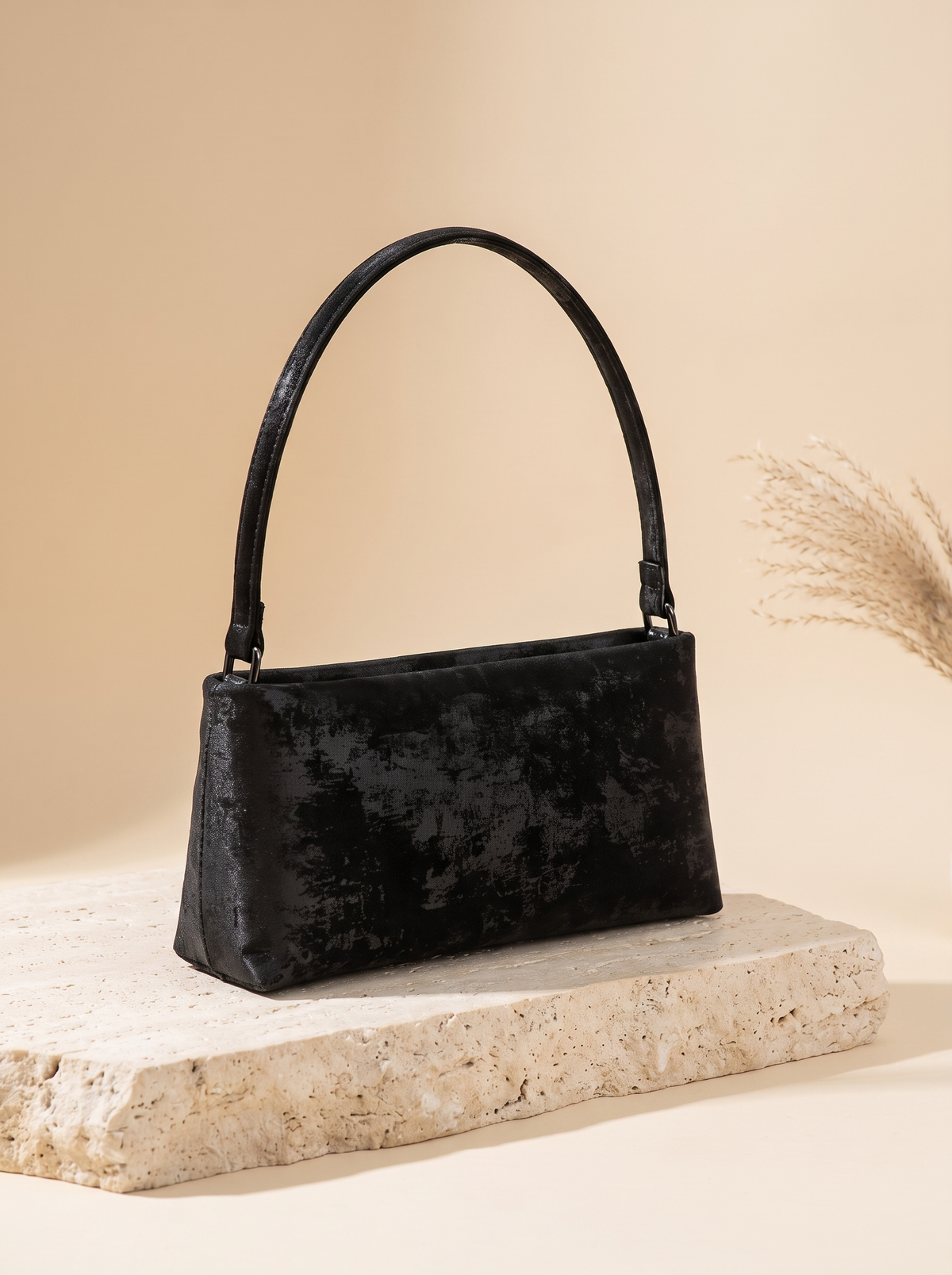 Sac porté épaule Sienne – Noir – détail produit