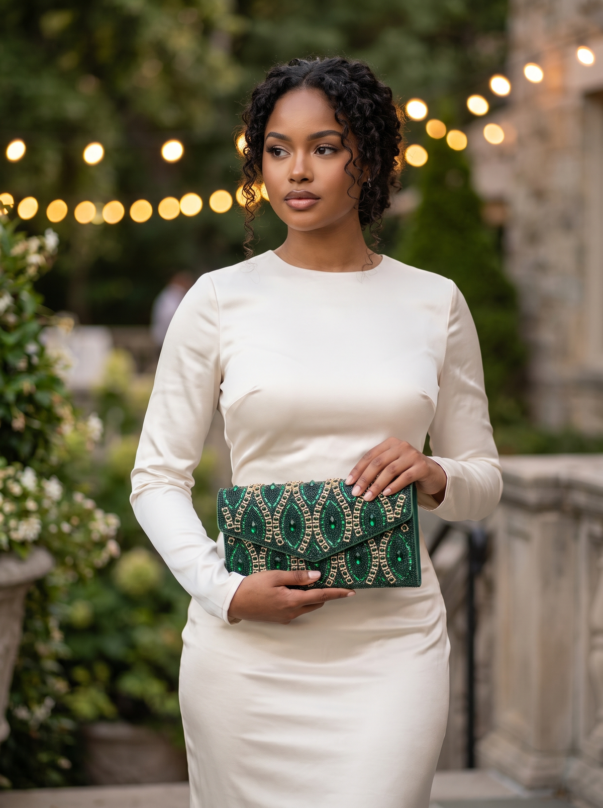 Pochette Scintille à strass – Vert – portée