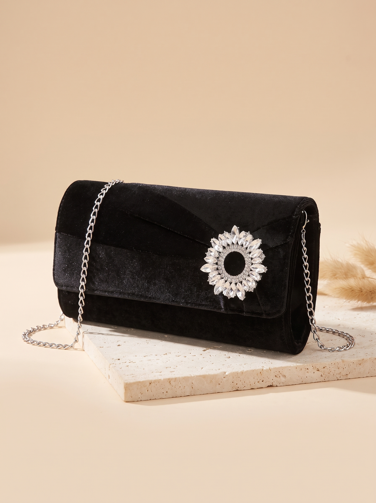 Pochette Opéra en velours – Noir – détail produit